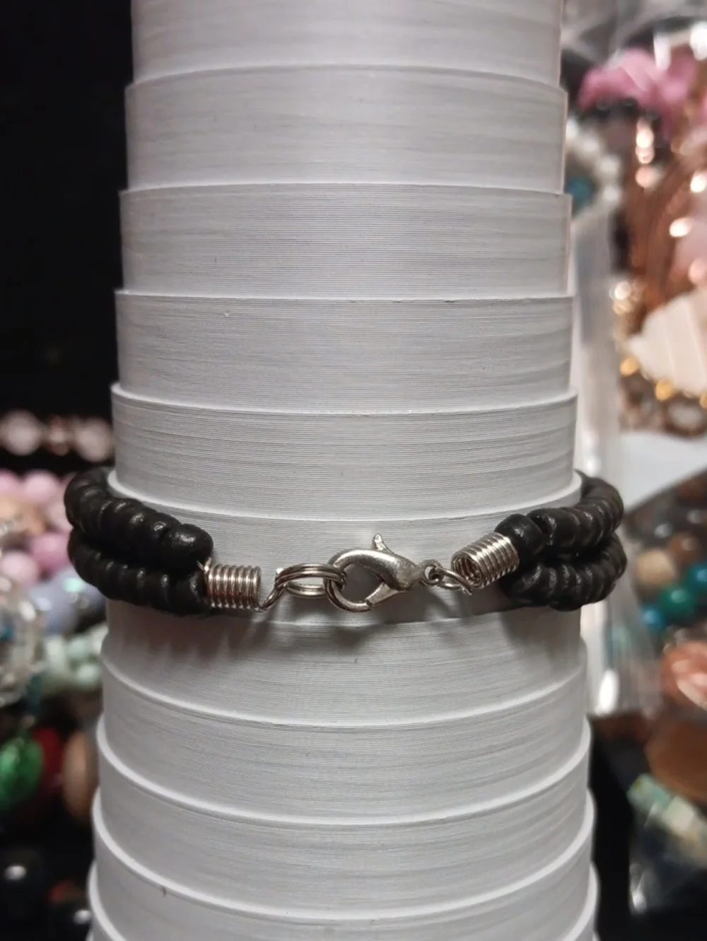 Shell Bracelet with Silver Clasp 7.25 Inch
